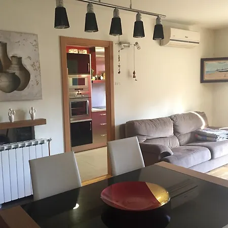 Ruella Apartman Sort